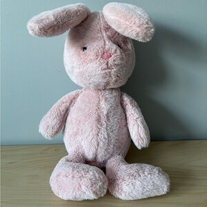 Adorable Pink Stuffed Bunny 🐰